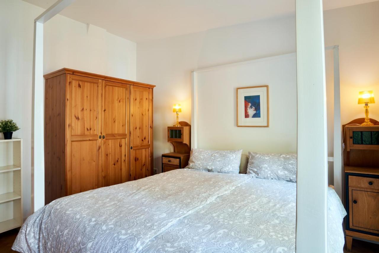 Beautiful And Cozy Remise For Up To 6 Guests * Berlim