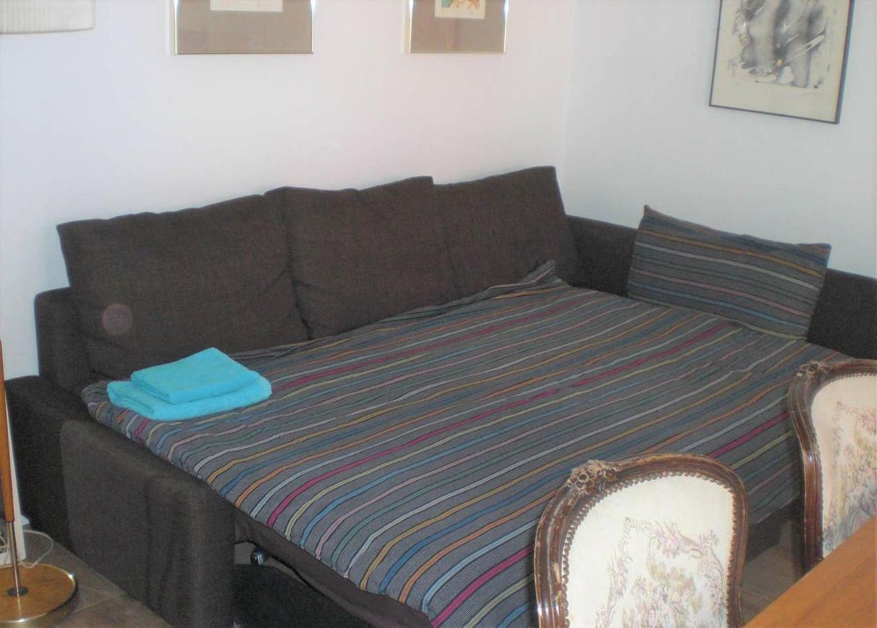 Beautiful And Cozy Remise For Up To 6 Guests Berlim